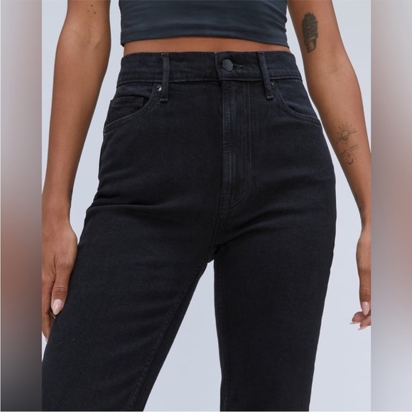 Everlane The Original Cheeky® High Rise Jean Washed Black Women’s size 27 Crop - Picture 2 of 16